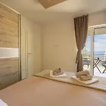 Johanan 2 Apartment