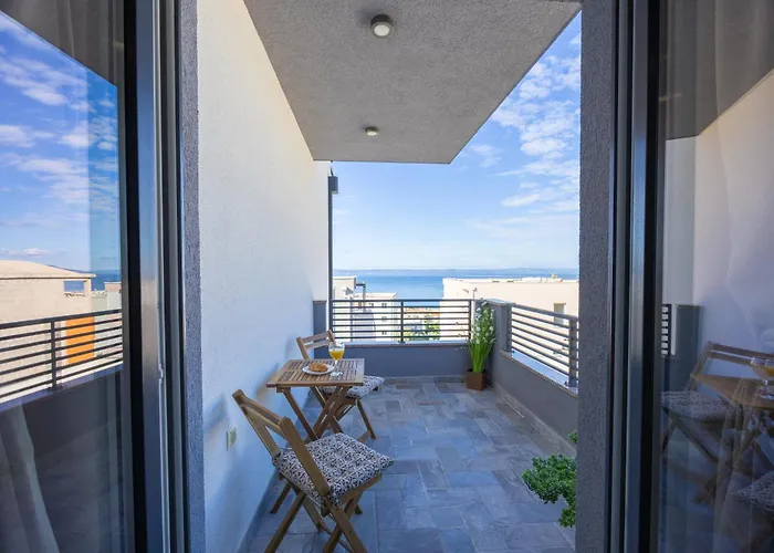 Apartment Ivan 2 Makarska